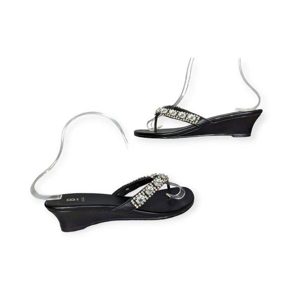 Bakers Rhinestone Black Leather Sandals Size 6M - Picture 8 of 11